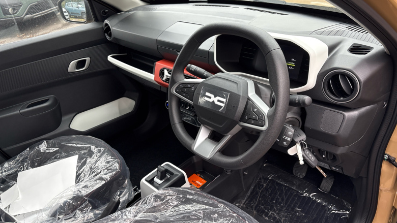 Dacia Spring 27kWh Expression 65 48kW 5dr Auto Electric Hatchback